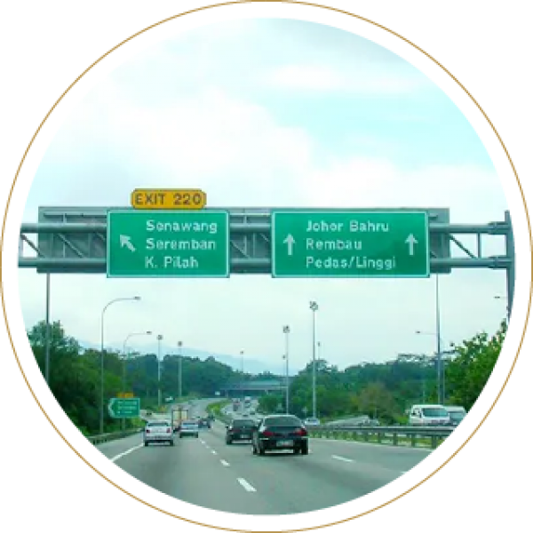 Adjoining Federal Route to Johor Bahru-Kuala Lumpur